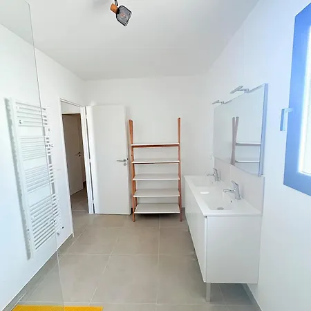 Sumptuous Luxury With Pool And Jacuzzi Villa