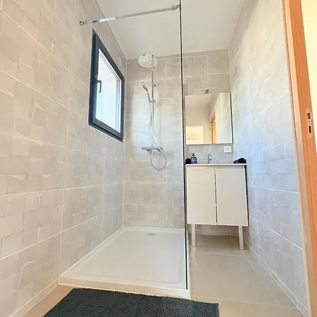 Sumptuous Luxury With Pool And Jacuzzi