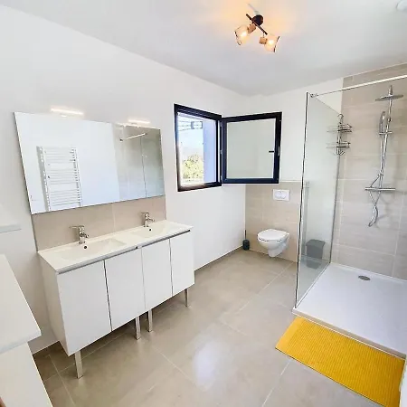 Villa Sumptuous Luxury With Pool And Jacuzzi
