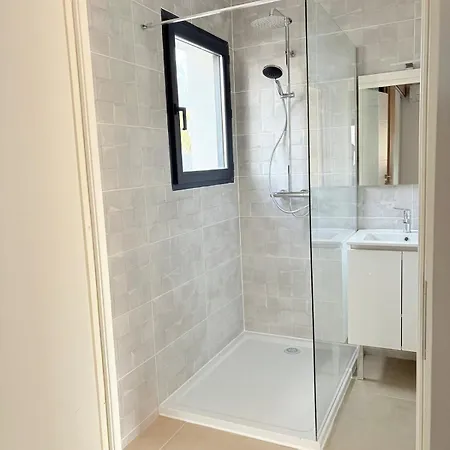 Sumptuous Luxury With Pool And Jacuzzi *