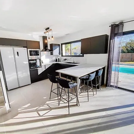 Villa Sumptuous Luxury With Pool And Jacuzzi *