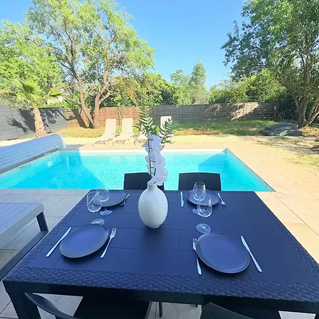 Villa Sumptuous Luxury With Pool And Jacuzzi