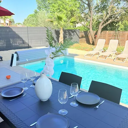 Sumptuous Luxury With Pool And Jacuzzi